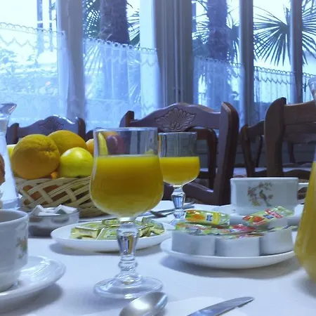 Hotel Duchesse Anne 3*