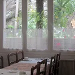 ホテル Duchesse Anne ルルド